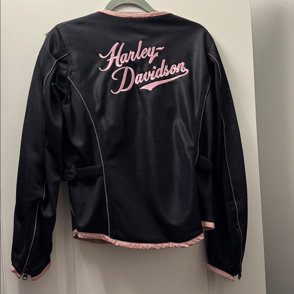 Harley-Davidson Black Jacket with Pink Details Brand new! Beautiful jacket!